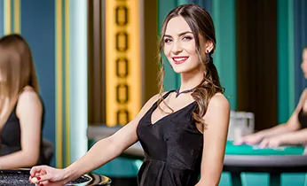 Hình ảnh đội ngũ hỗ trợ khách hàng chuyên nghiệp của go99865com